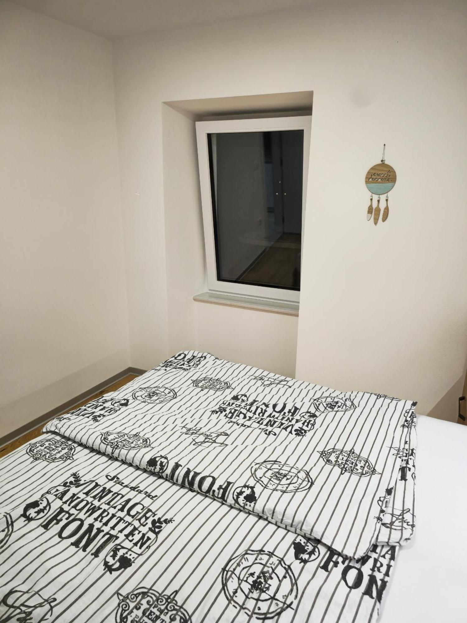 Seaview Apartment Mirjam With Jacuzzi 포르토로즈 외부 사진