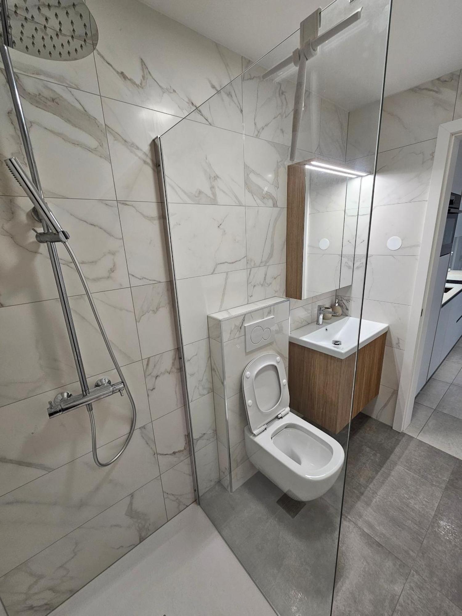 Seaview Apartment Mirjam With Jacuzzi 포르토로즈 외부 사진