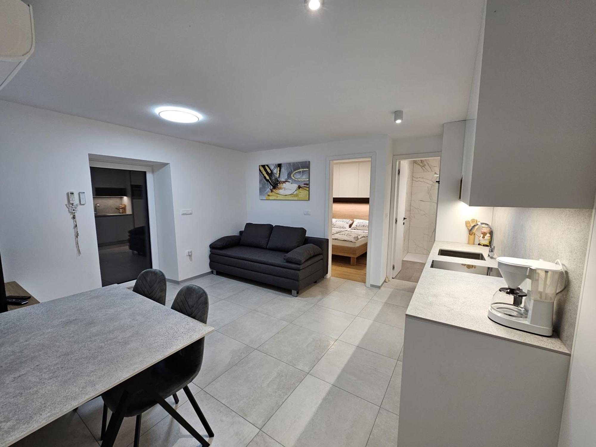 Seaview Apartment Mirjam With Jacuzzi 포르토로즈 외부 사진